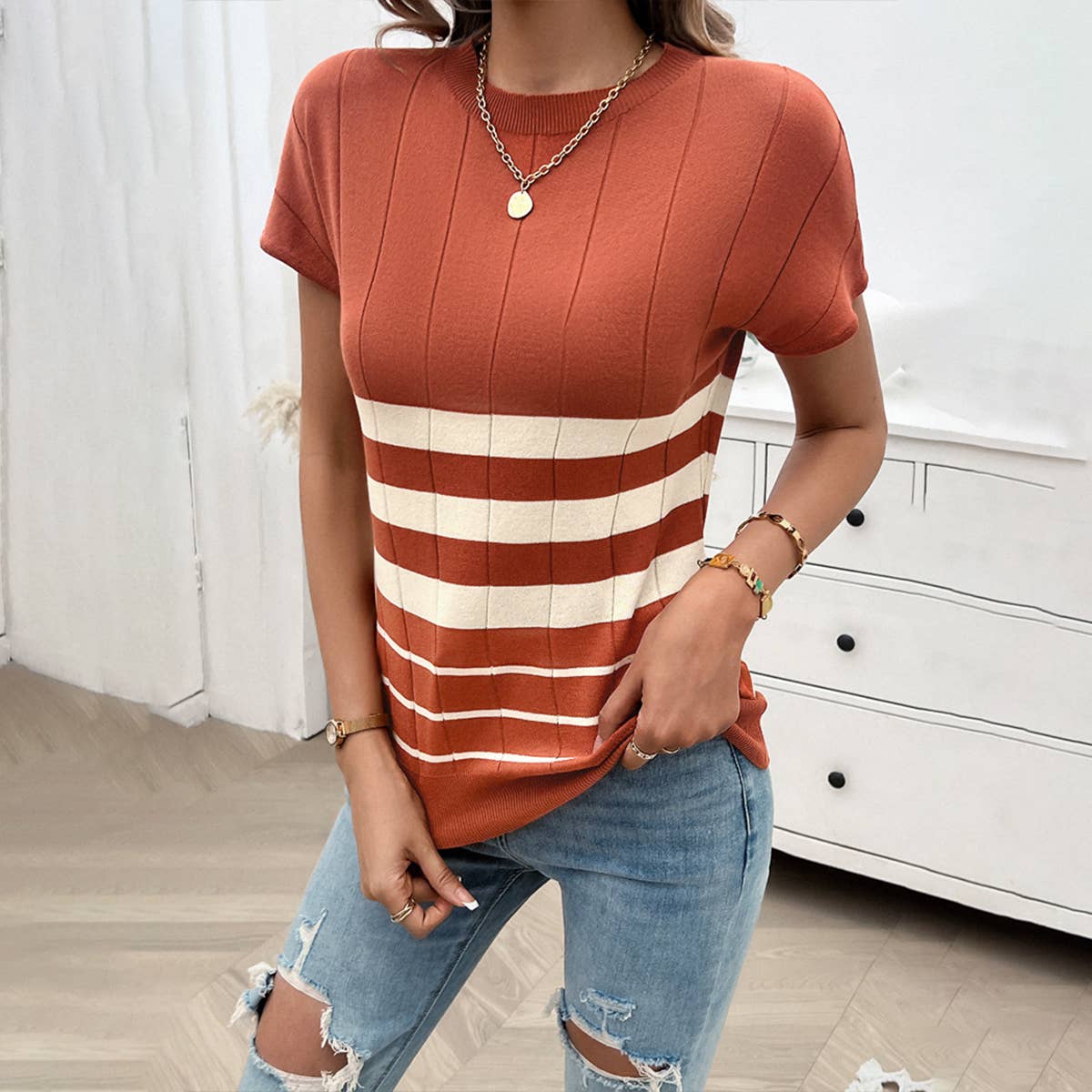 STRIPED SHORT-SLEEVED SWEATER