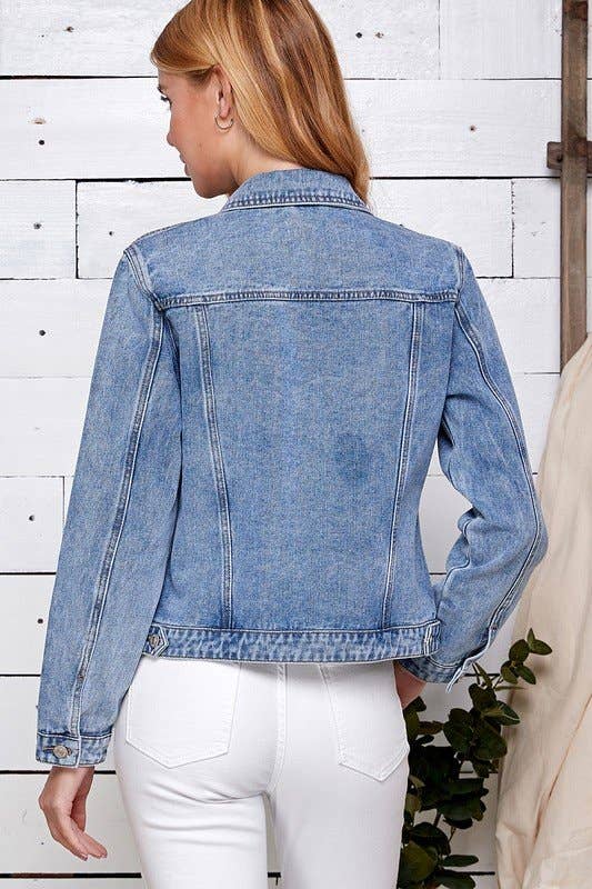 TRUCKER DENIM JACKET