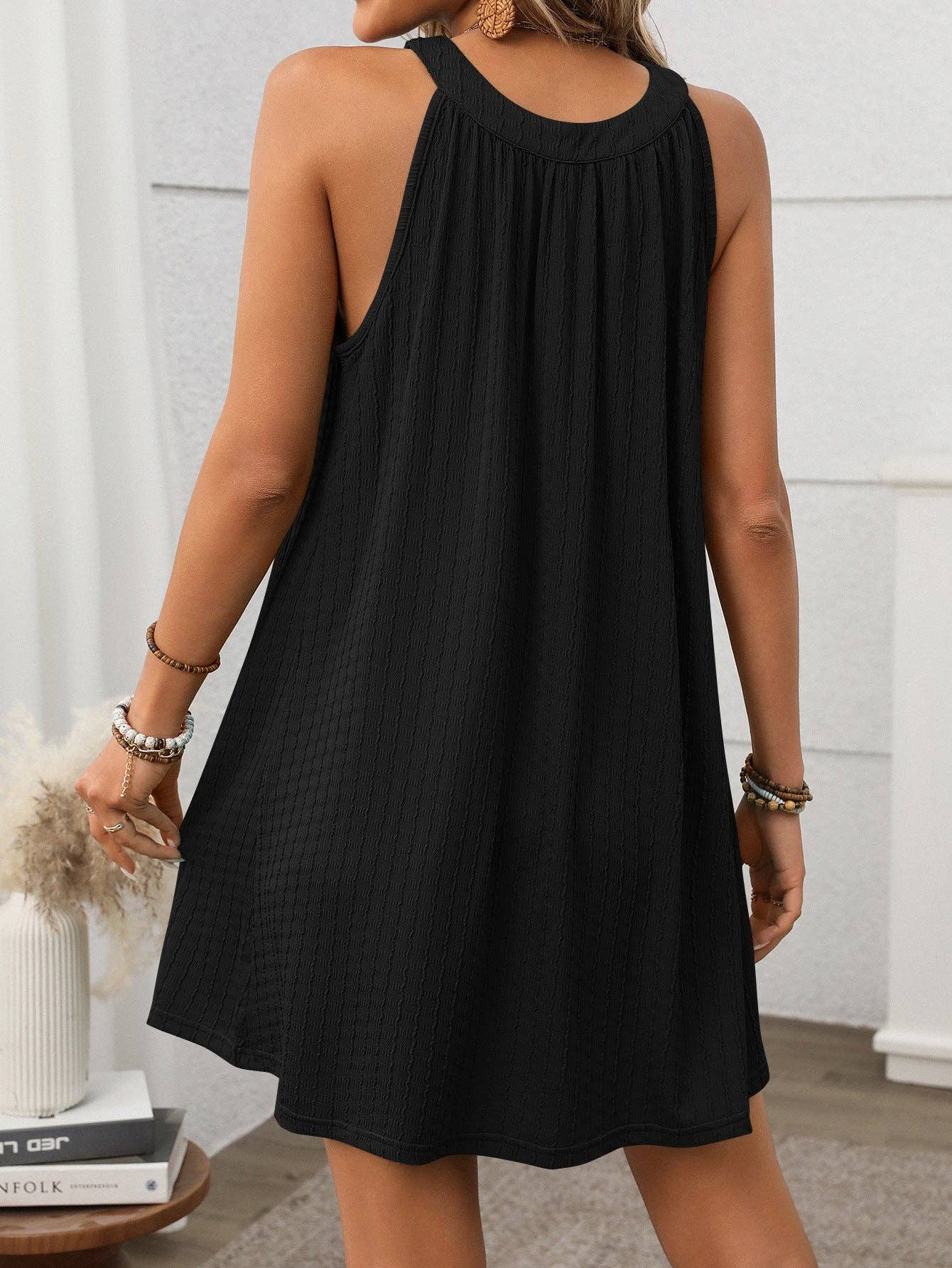 Round Neck Hanging Dress