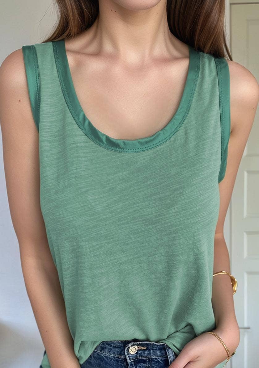 Metallic Sheen Edge Scoop Neck Tank Top