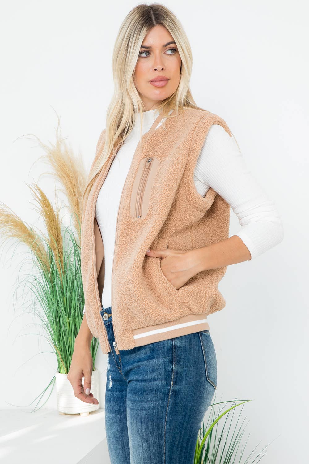 Sherpa Varsity Vest