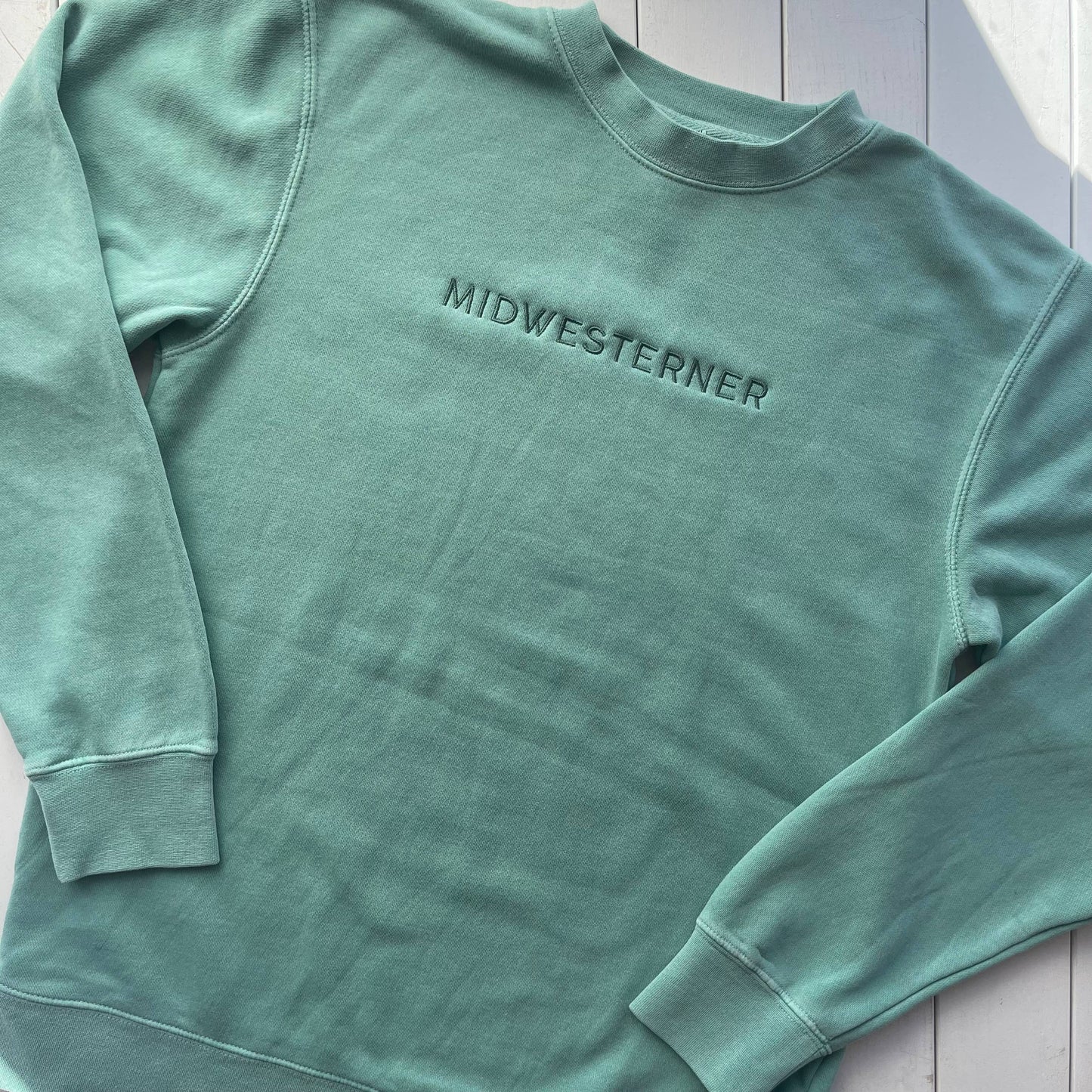 Midwesterner Embroidered Sweatshirt: Mint
