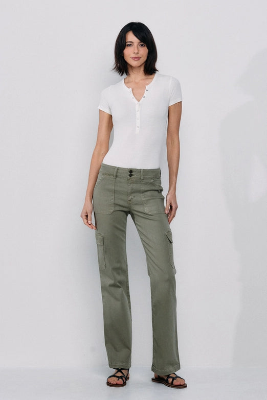Mid Rise Slim Bootcut Cargo Pants in Olive