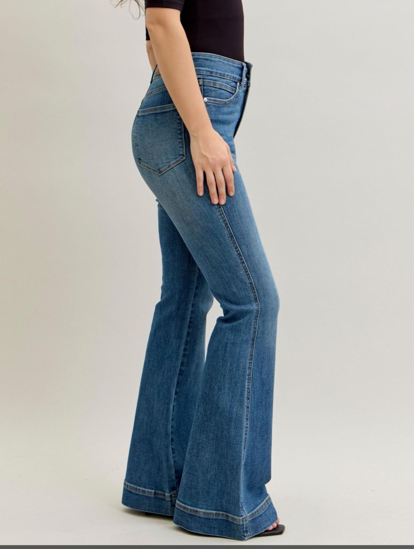 Judy Blue Double Button